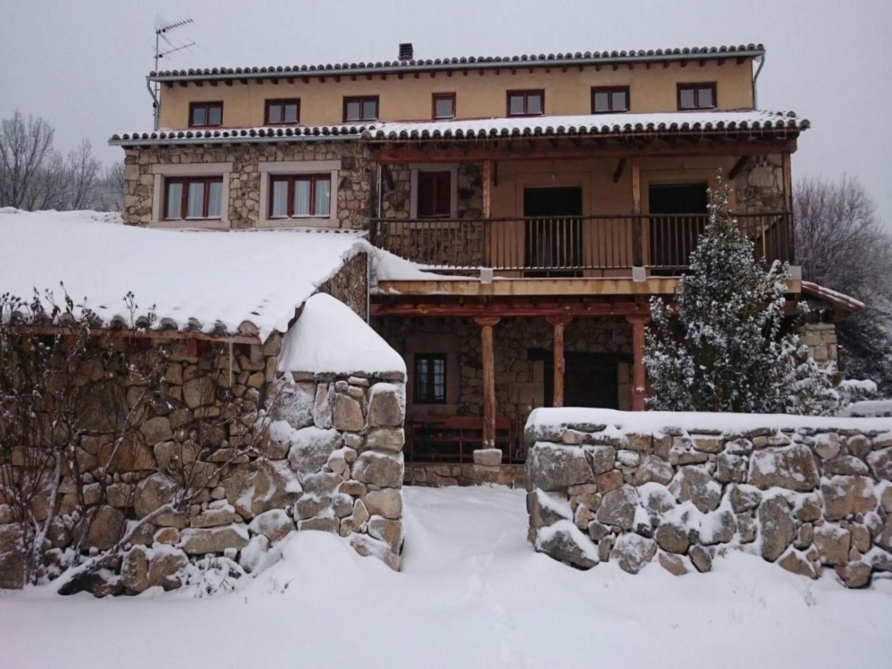 Casa Rural La Tablilla Y La Terraza Navalperal de Tormes Eksteriør bilde